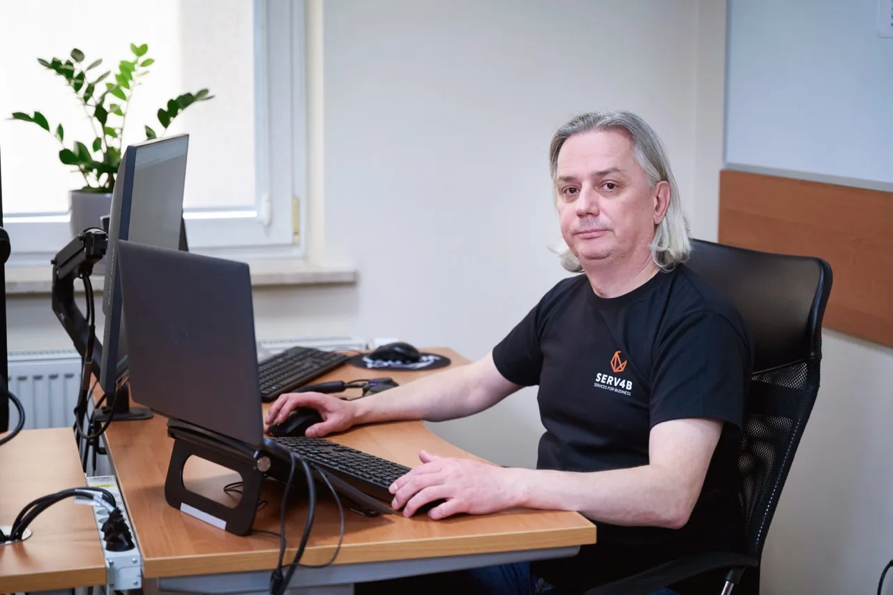 Stała kontrola parametrów pracy i prewencja awarii sprzętowych