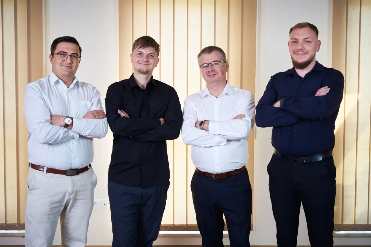 Skuteczne decyzje technologiczne oparte na analizie i doświadczeniu
